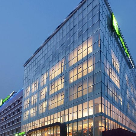 Holiday Inn Express Tianjin Dongli, An Ihg Hotel Екстер'єр фото