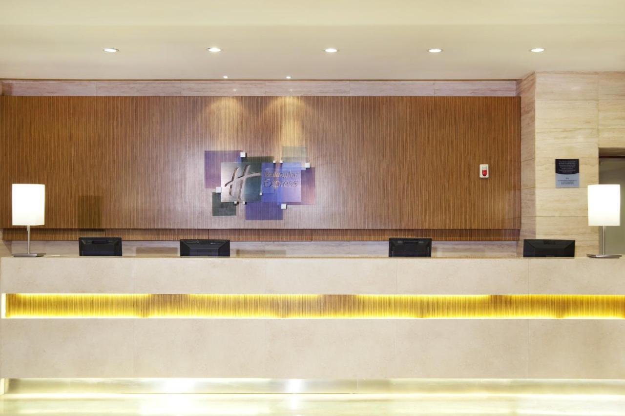Holiday Inn Express Tianjin Dongli, An Ihg Hotel Екстер'єр фото